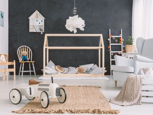 Идеи и проекти за реновиране на детски мебели и играчки, реализирани с боите на Rust Oleum